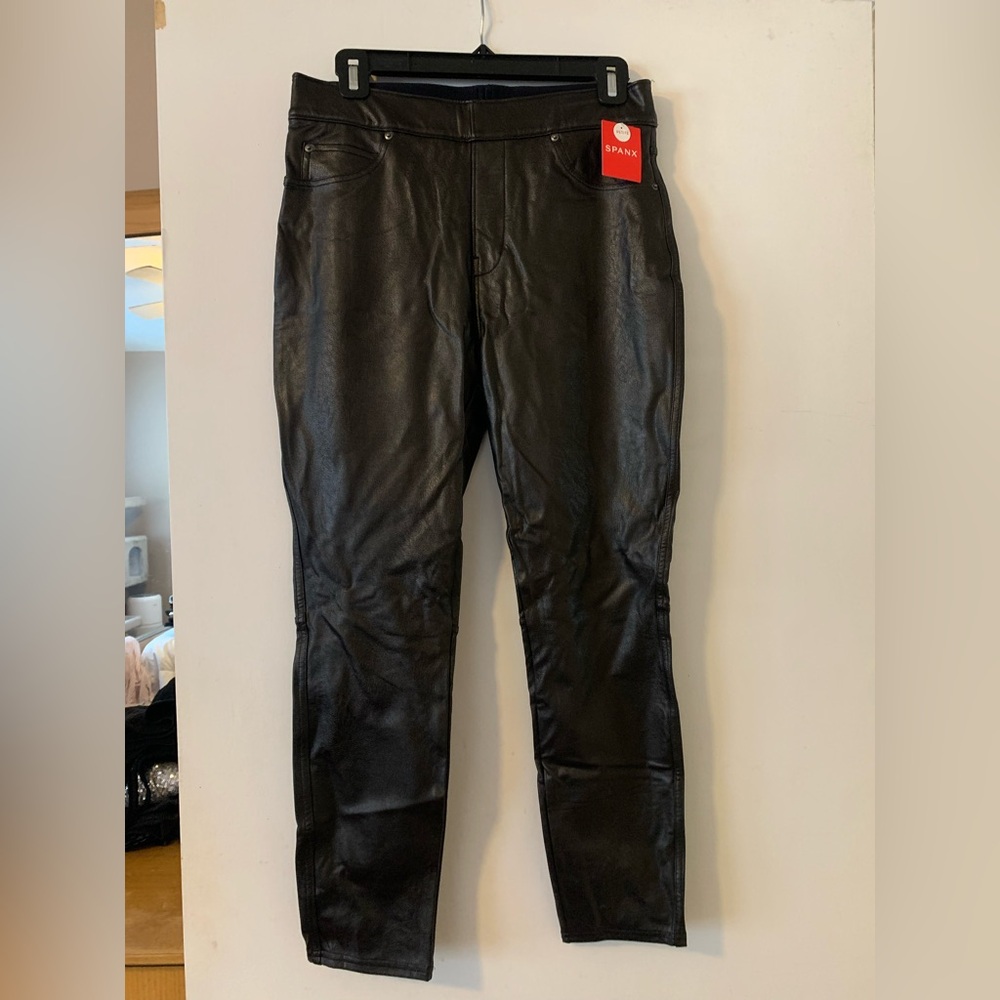 NWT Spanx Faux Leather Leggings Medium Petite Black